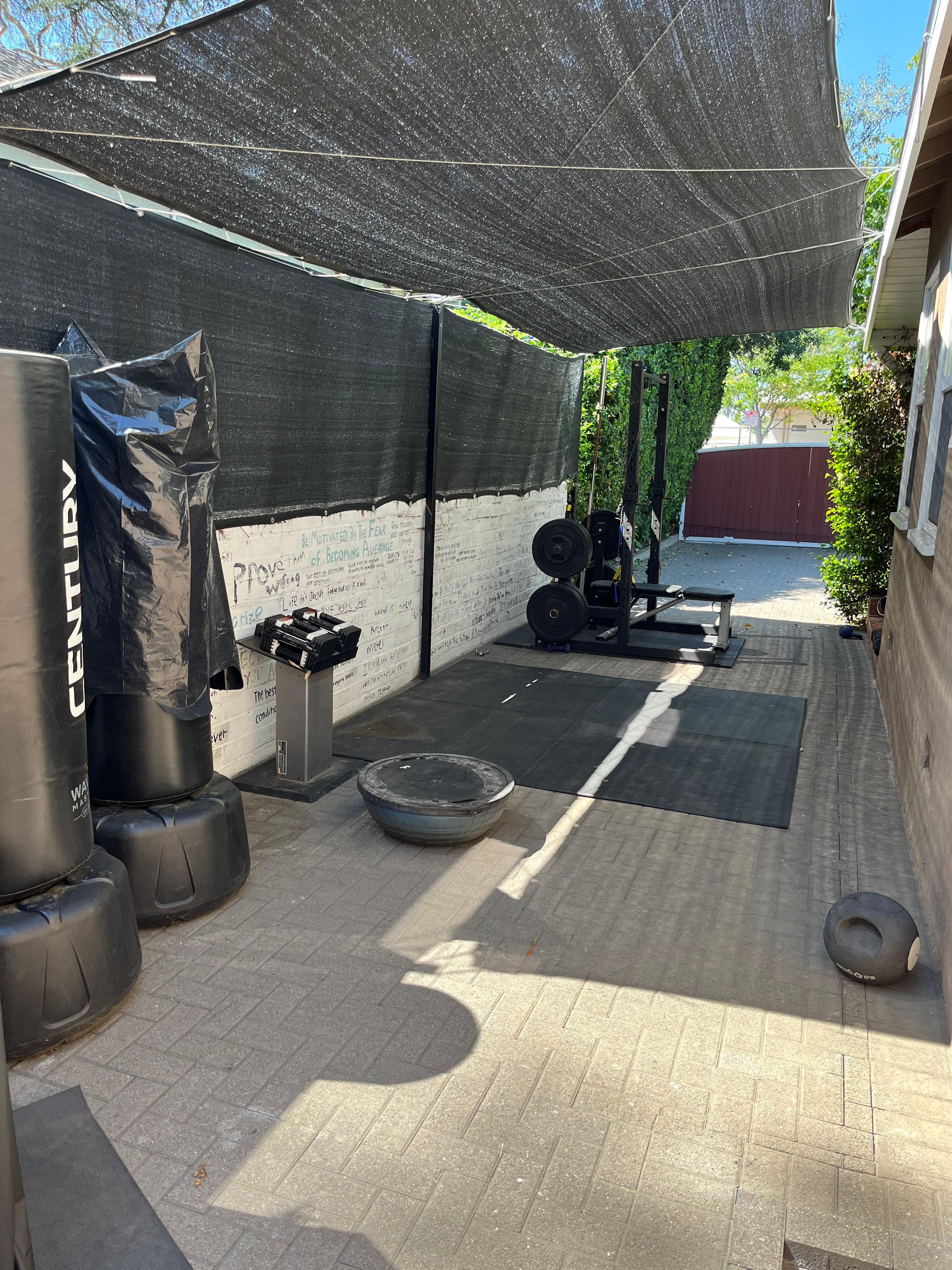 Outdoor-Covered in North Hollywood, North Hollywood - View 5