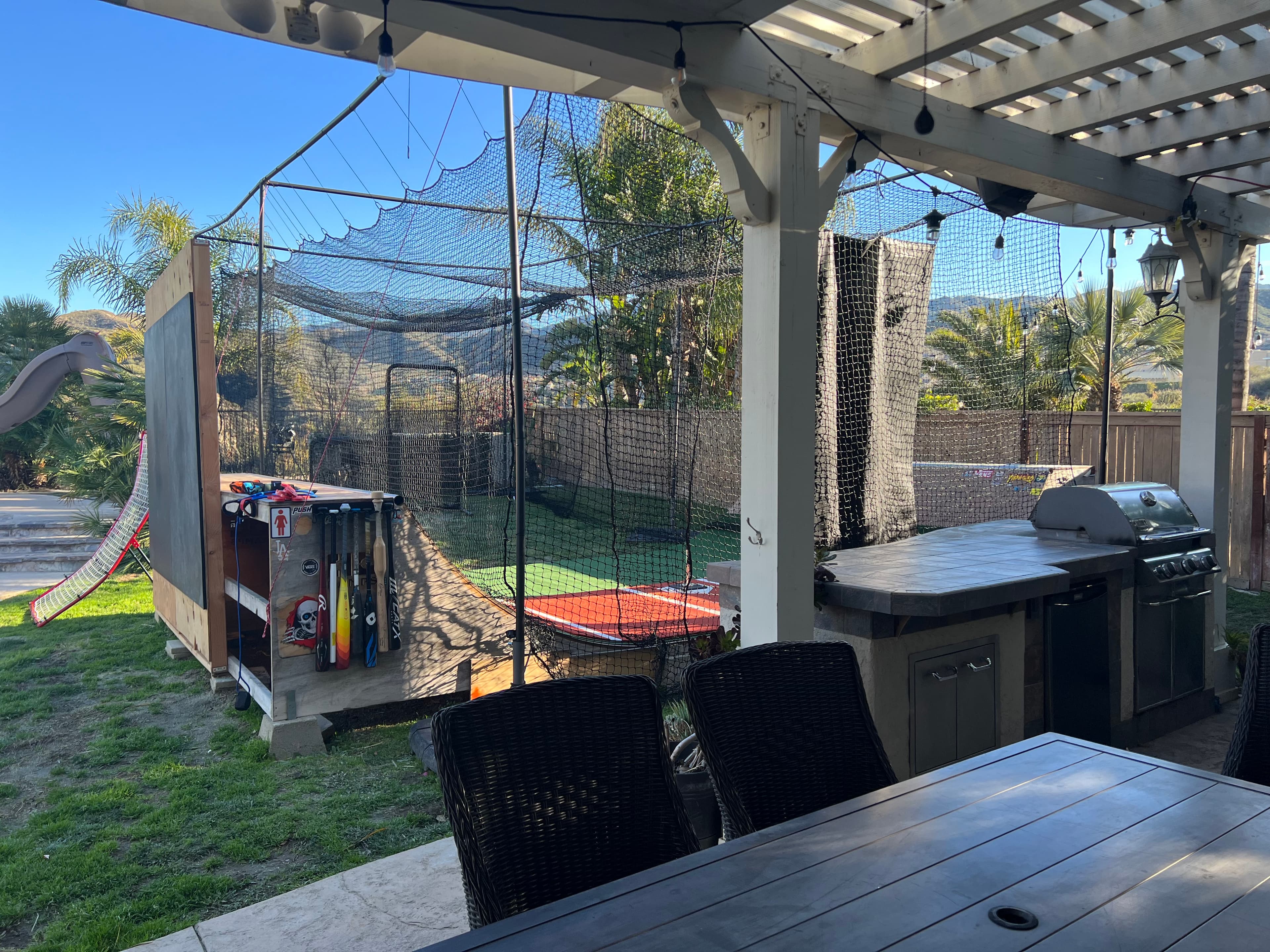Batting Cage W/ Jr Hack Attack Pitching Machine in Canyon Country, - photo 3