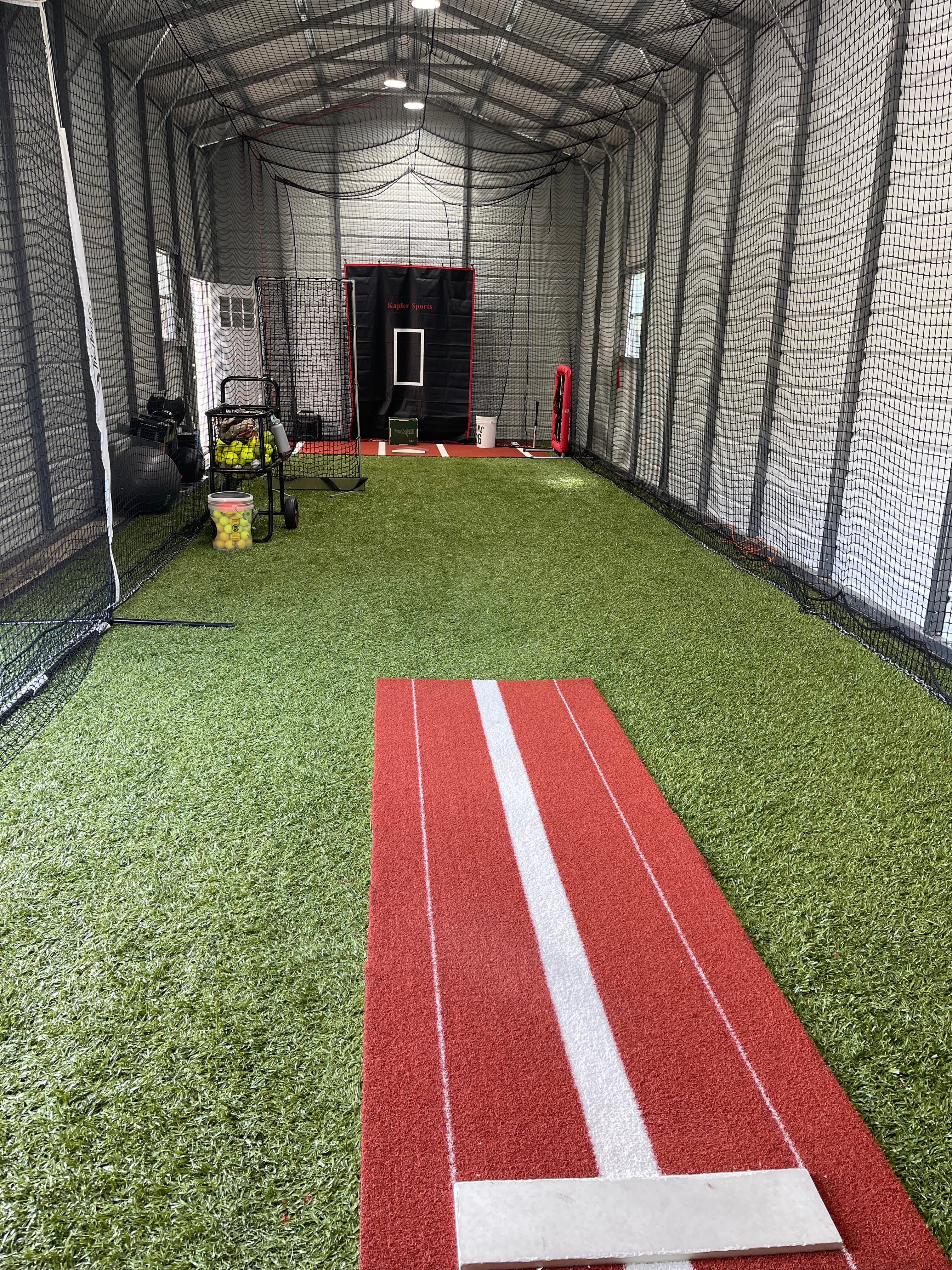 indoor batting cage with both baseballs, softballs. in Aberdeen, WA - photo 2