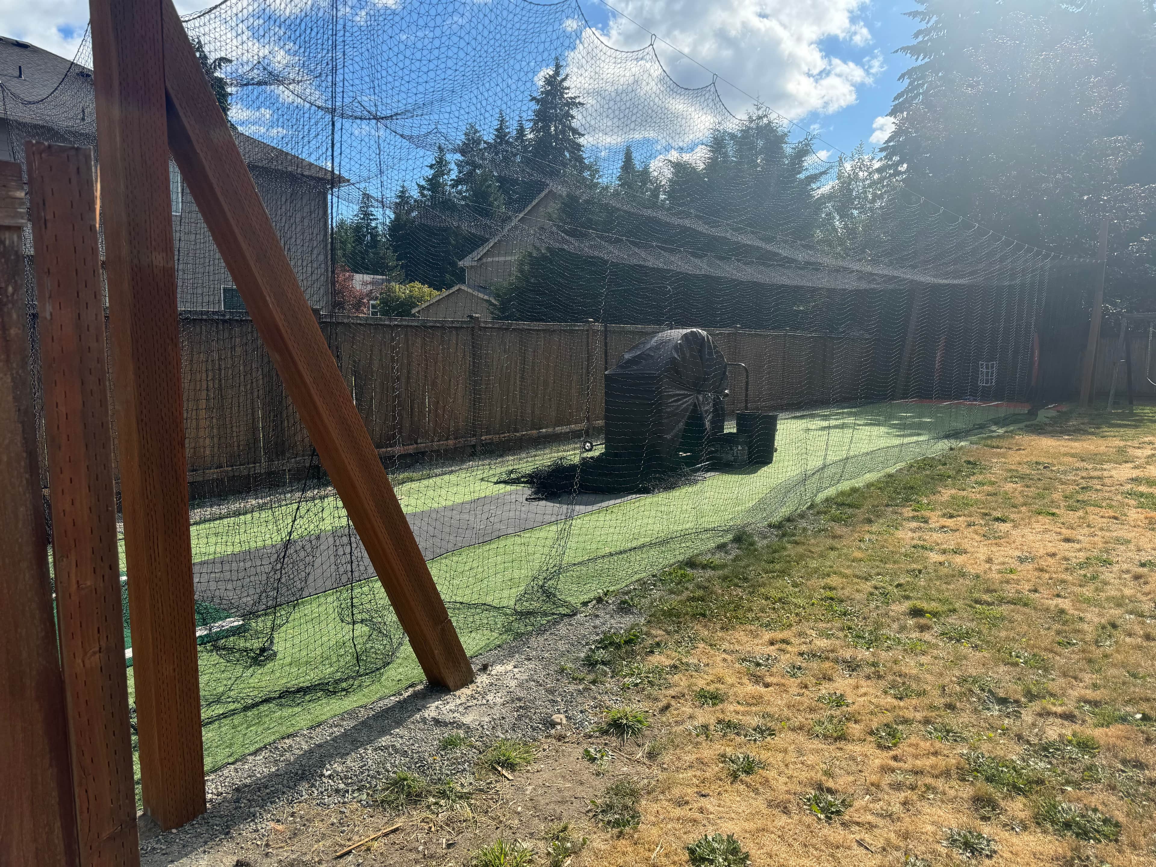 Batting Cage 200pitch count 30mph-98mph pitching machine in Roy, WA - photo 3